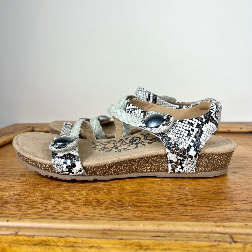 Aetrex Jillian Braided Quarter Strap Women’s Sandal Size 9.5 Snake